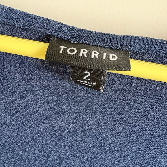 Torrid Top - Picture 2 of 3